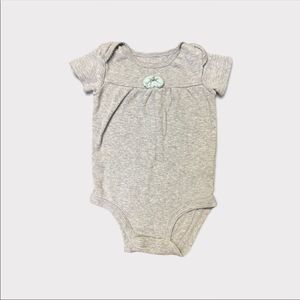 CARTERS | 3/$15 Gray Diaper Tshirt